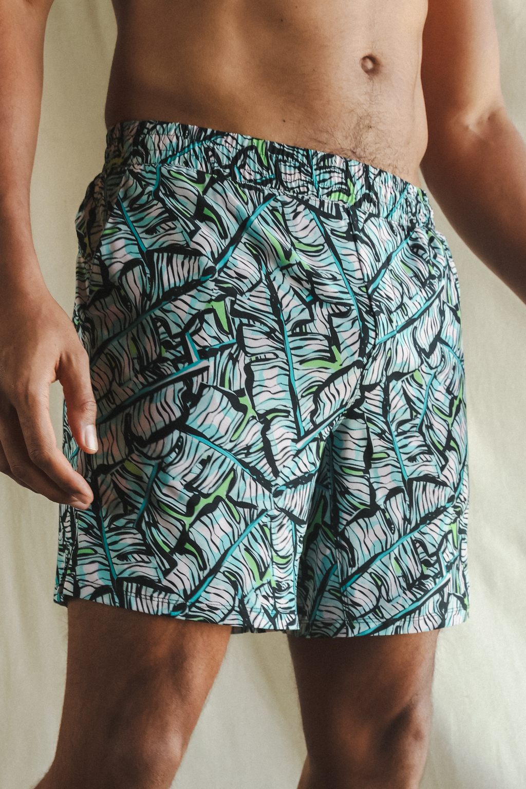 The Easy Breezy | Blue Tropical Ball Hammock® 7 Inch Athletic Shorts - Shinesty