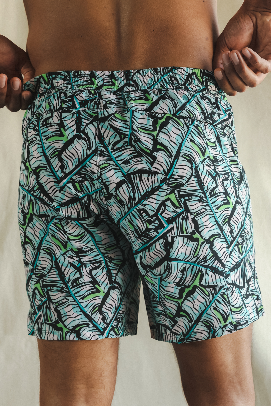 The Easy Breezy | Blue Tropical Ball Hammock® 7 Inch Athletic Shorts - Shinesty
