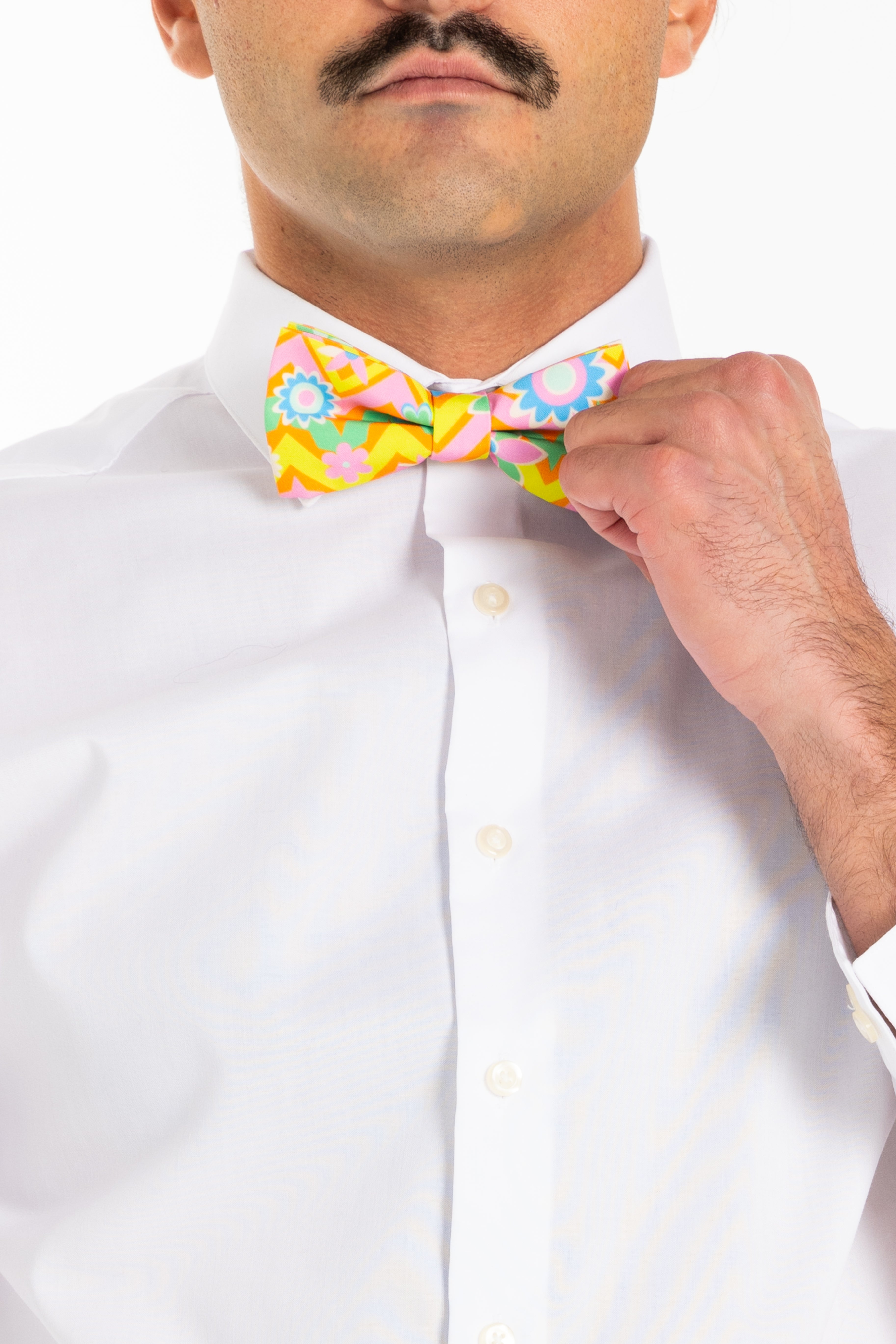 The Solar Flower | Trippy Floral Bow Tie - Shinesty