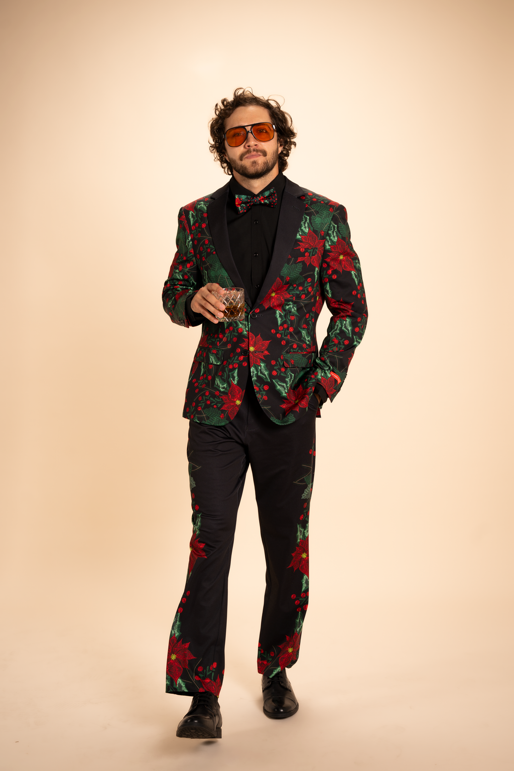 The Centerpiece | Poinsettia Men's Novelty Suit - Shinesty
