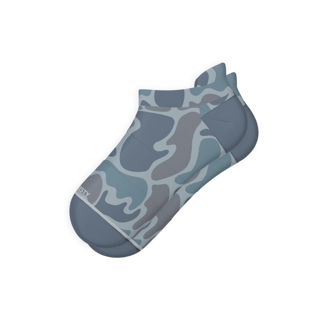 The Trail Runner | Tonal Grey Camoflauge Heel Hammock™ Ankle Socks - Shinesty