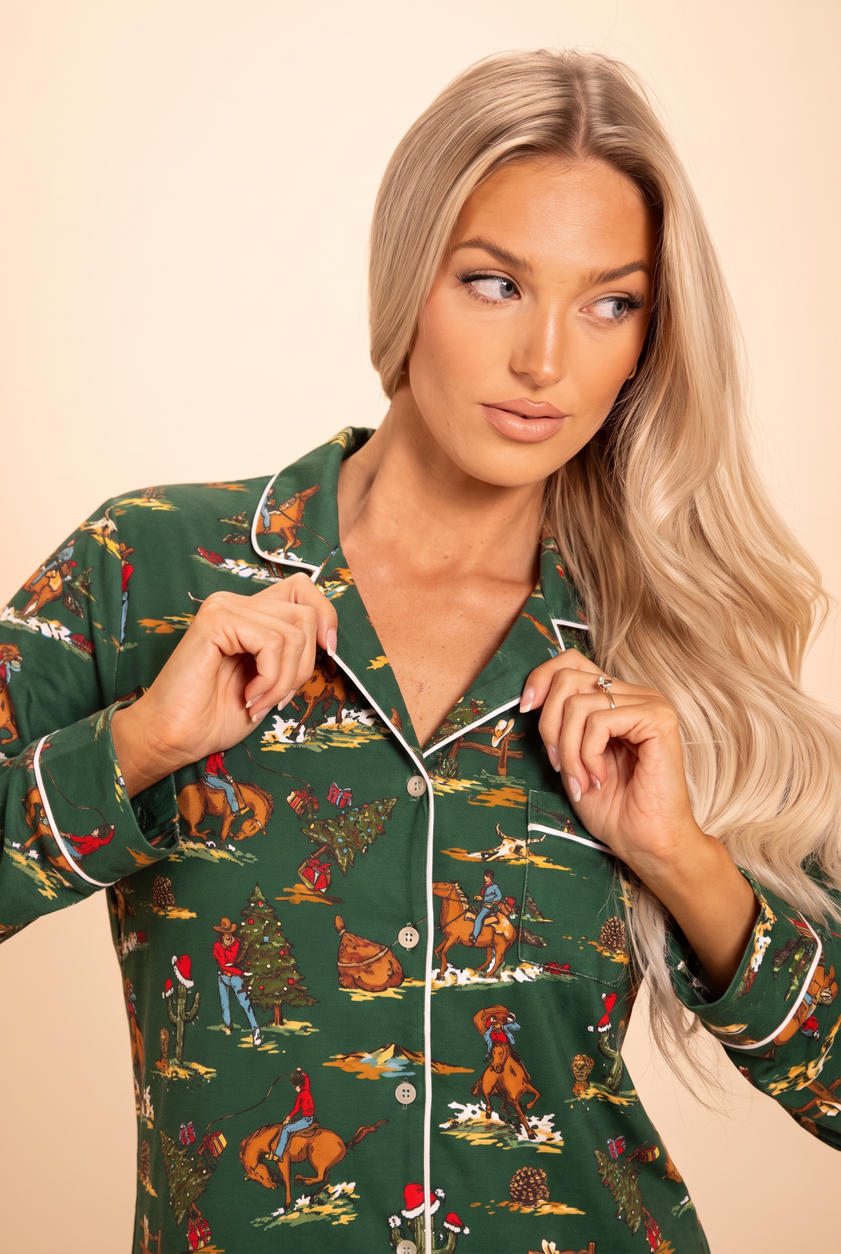 The Cowboy Christmas | Holiday Western SleepDeep™ Women’s Long Sleeve Pajama Set - Shinesty