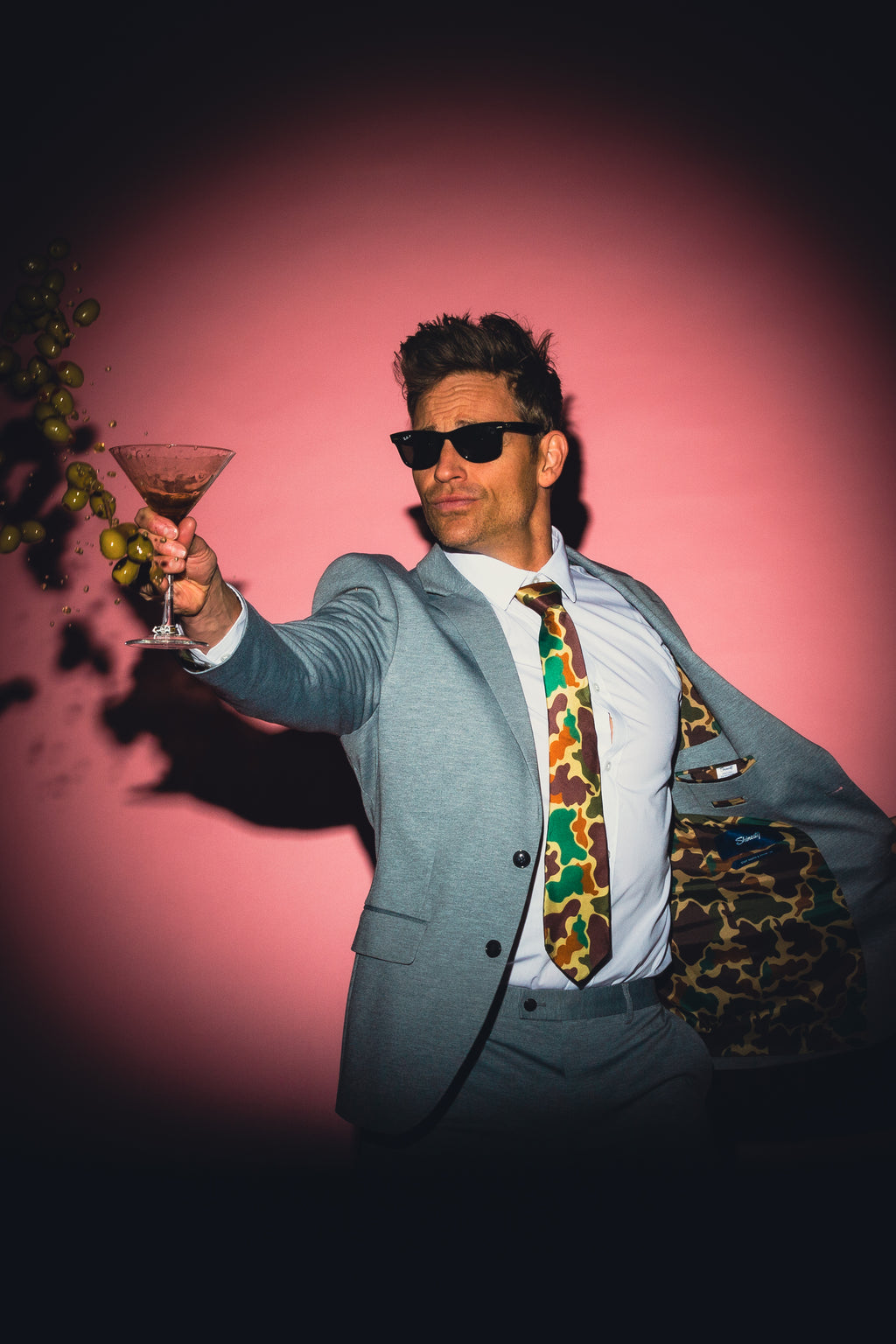 The Pursuit | Camouflage Ultimate Suit - Shinesty