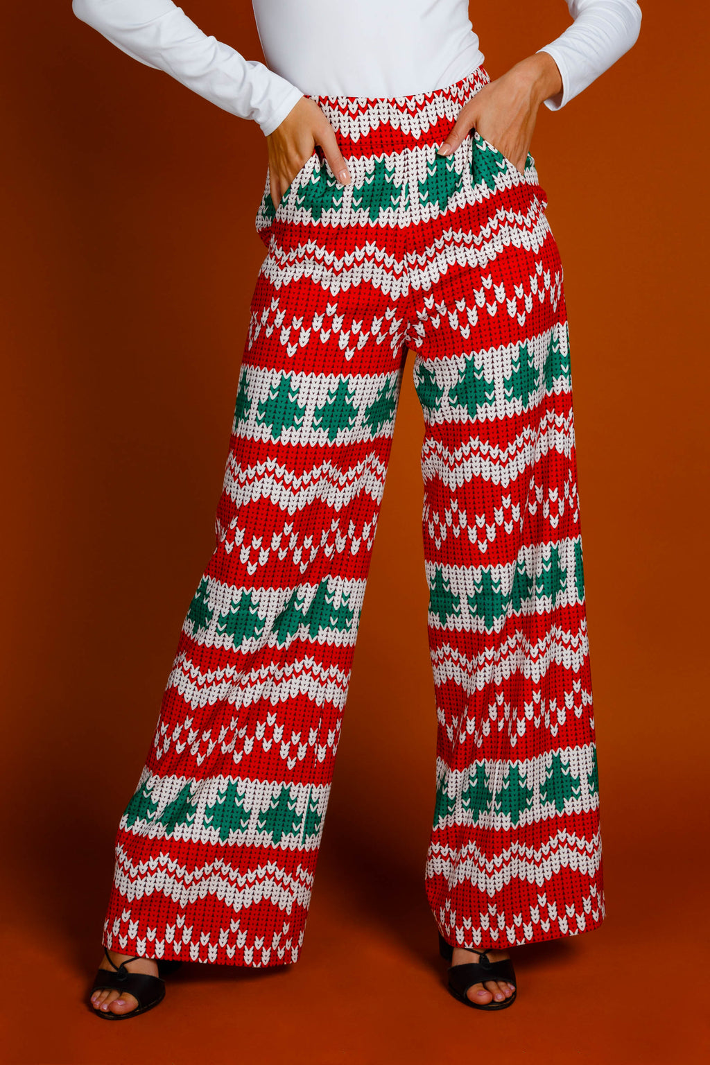 The Red Ryder | Women's Knit Print Christmas Pant - Shinesty